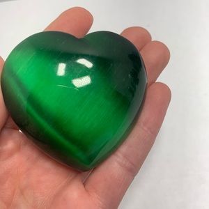 New Cat Eye crystal heart